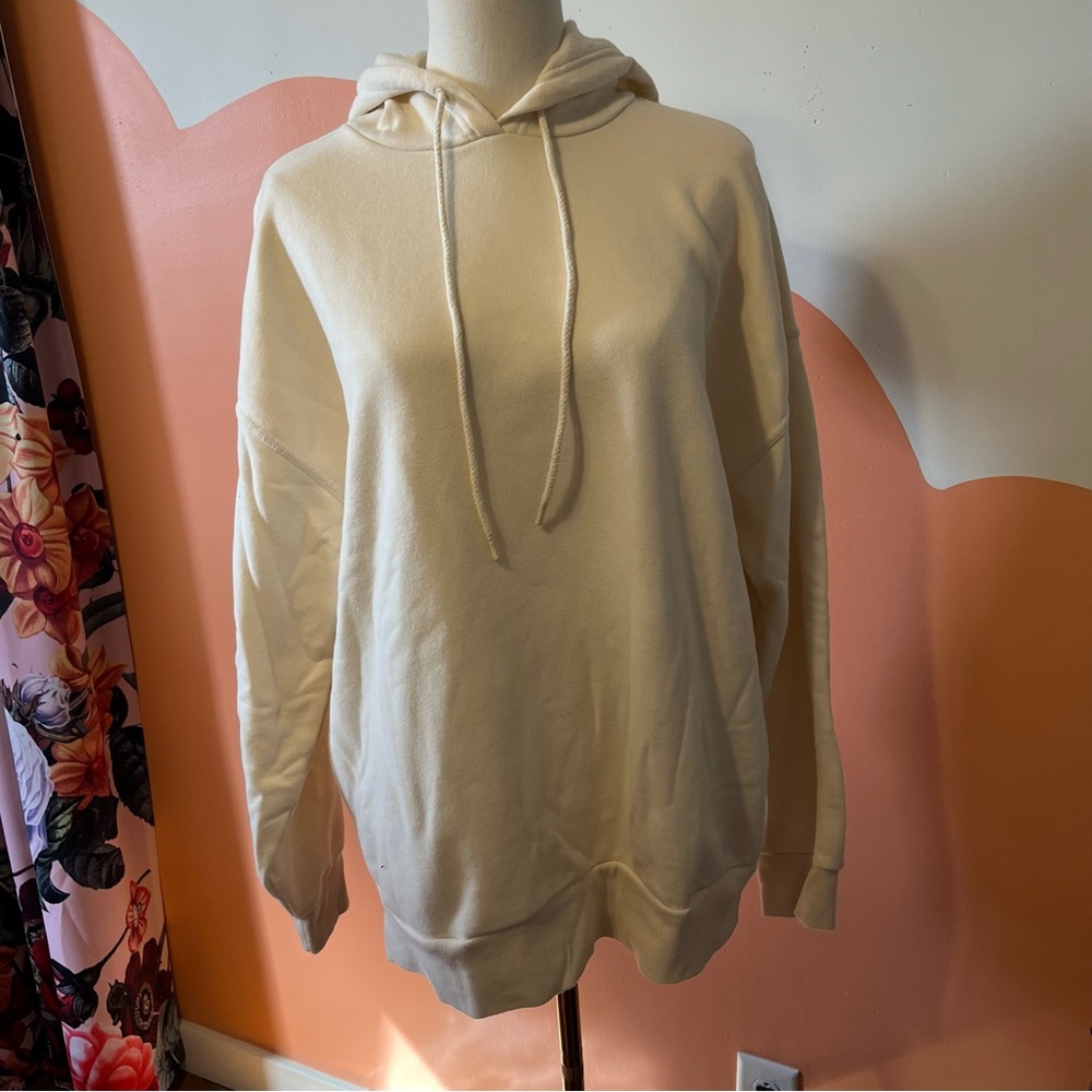 universal thread off white hoodie size l